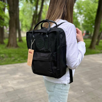 Чорний міський рюкзак Kanken Classic Dark зі шкіряними ручками, канкен-класик. 16 L-9