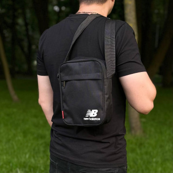 Чоловіча чорна борсетка New Balance. Сумка через плече зі щільної тканини.-3