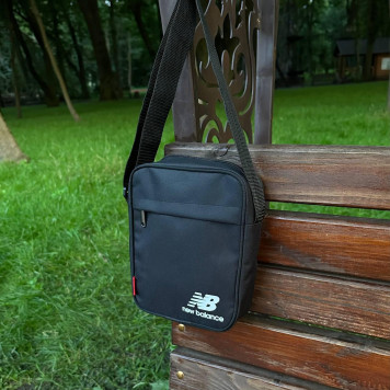 Чоловіча чорна борсетка New Balance. Сумка через плече зі щільної тканини.-4