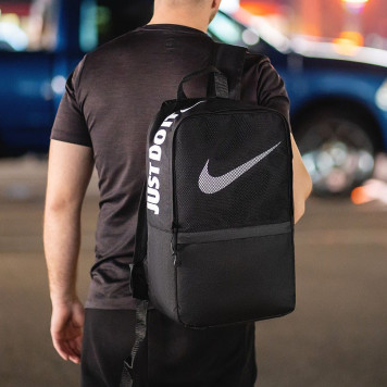 Чорний міський спортивний рюкзак Nike. Рюкзак для навчання